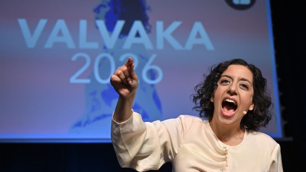 Liberal party leader Simona Mohamsson gestures as she speaks during the Liberal Party's election night watch party at Vasateatern in central Stockholm during Sweden's general election on September 13, 2026. Opinion polls have long credited the four partie