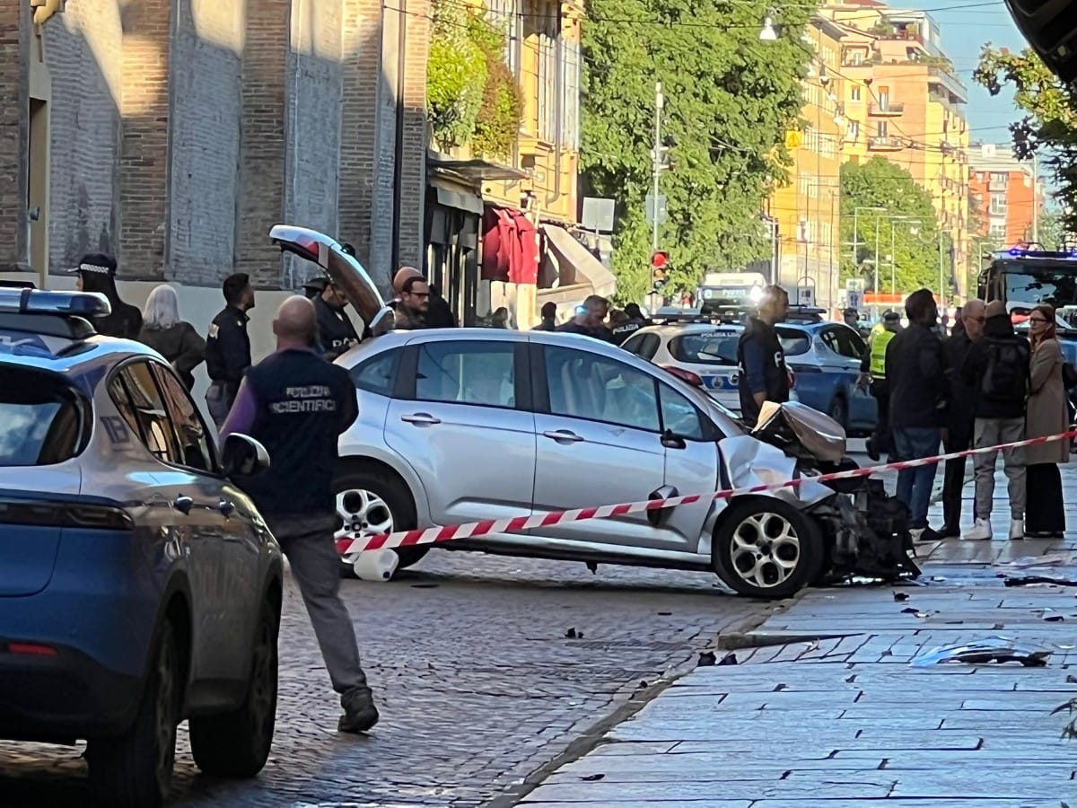 Eight injured as driver in Italian city runs over pedestrians