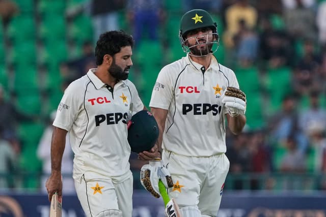 Pakistan recover to 313-5 after South Africa strike back in first Test