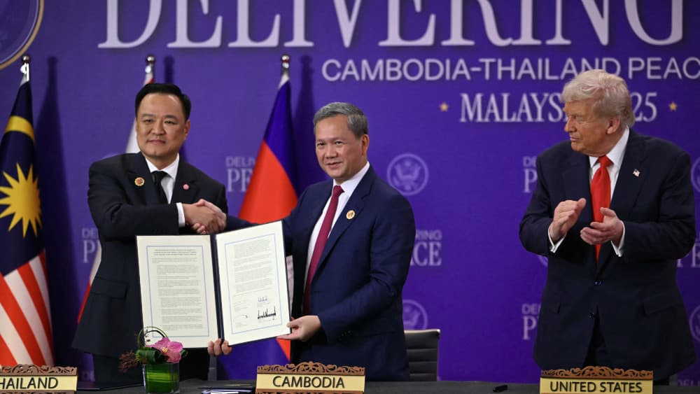 Thailand suspends Cambodia deal after landmine injures troops
