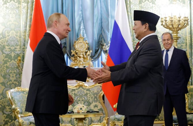 Indonesian president to meet Putin in Russia for oil talks