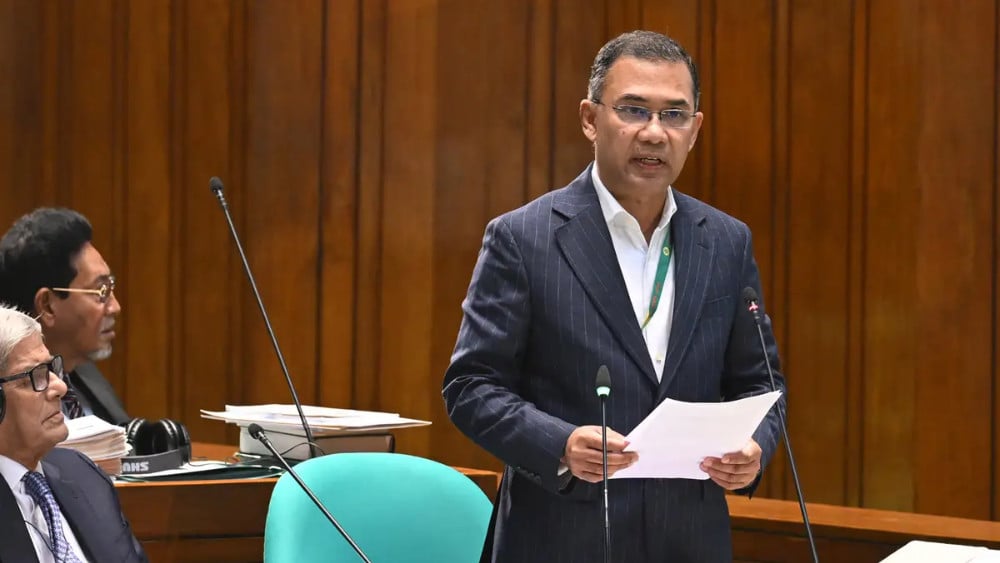 Bangladesh says PM will not visit India until Hasina extradited