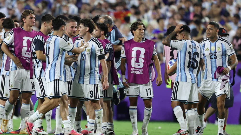 Argentina beat Switzerland 3-1 to reach World Cup semi-finals