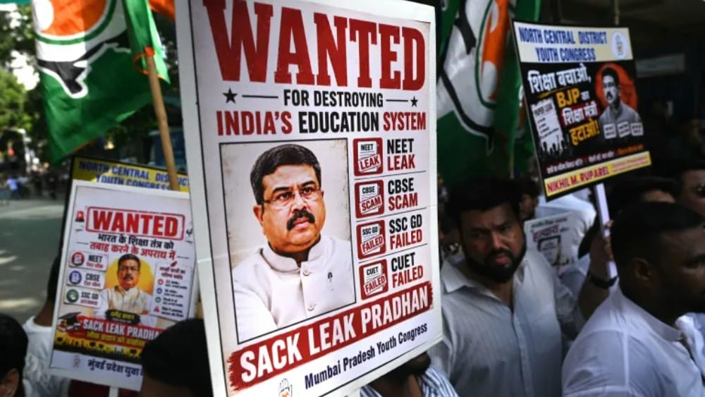 India's education minister resigns, end called to Delhi protests