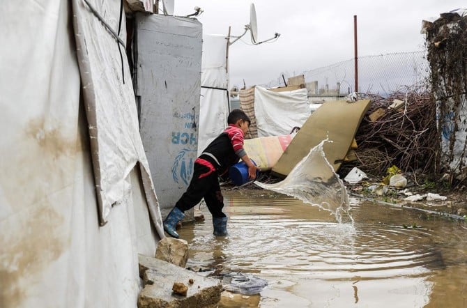 UN says 2.4 million refugees need resettling in 2027