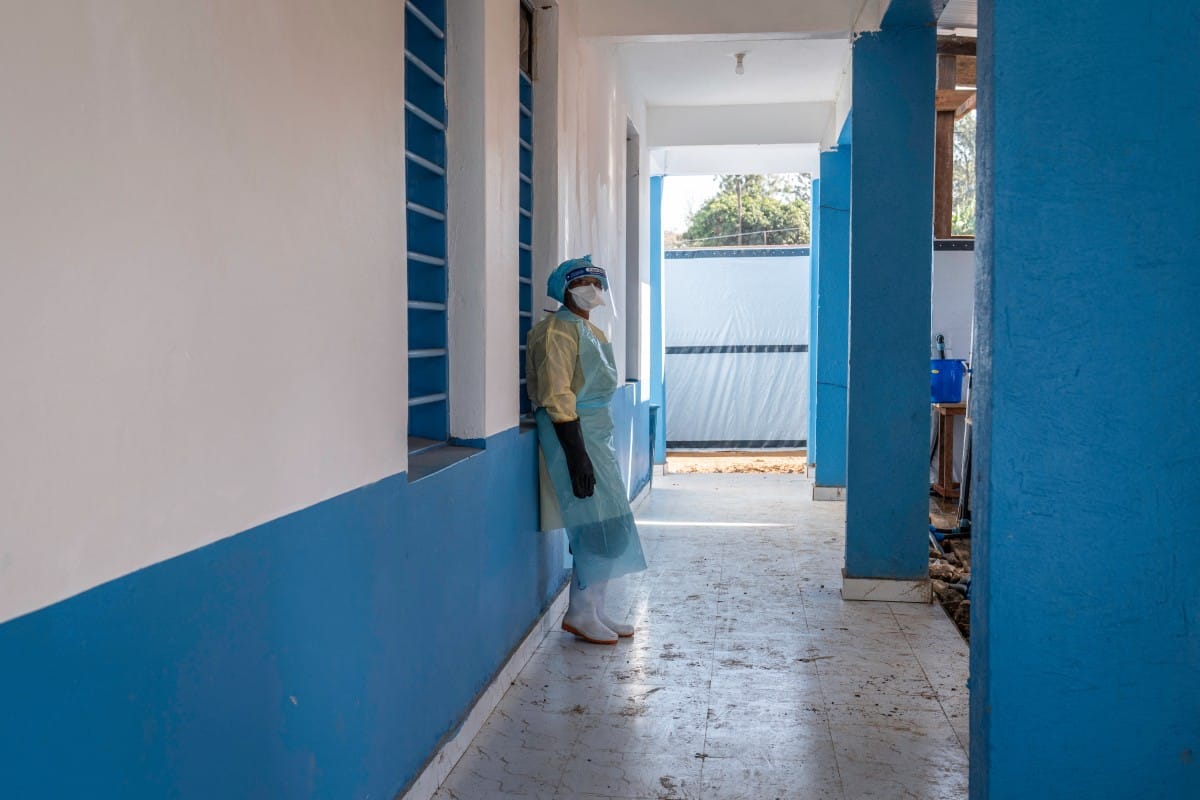 One of two patients with Ebola-like symptoms tests negative in Brazil