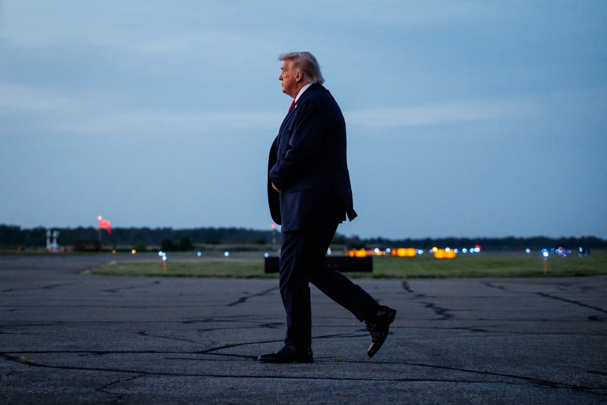 US judge blocks Trump's $100,000 fee for skilled visa applications