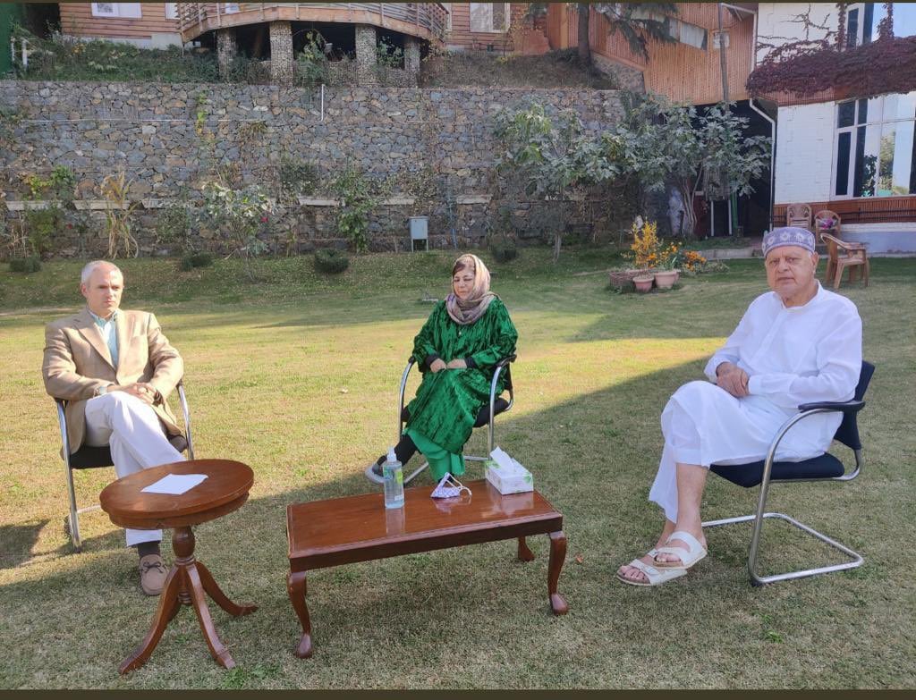 Former Indian occupied Kashmir CM Abdullah survives attempt on life, man arrested