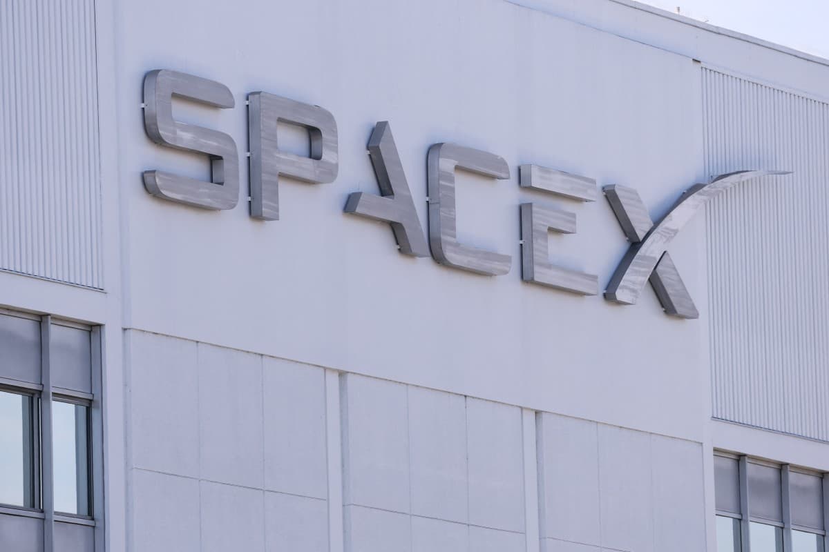 SpaceX signs pre-IPO deal to provide AI computing to Google