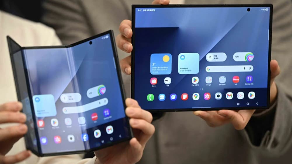 Samsung launches new, more expensive foldable smartphones