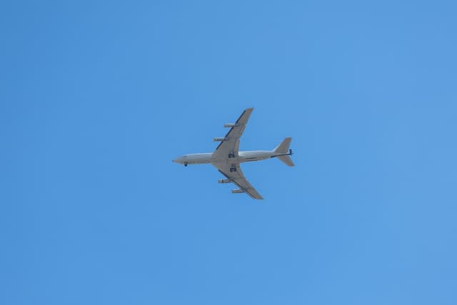 Pakistan, global airlines halt Middle East flights after US, Israel strike Iran