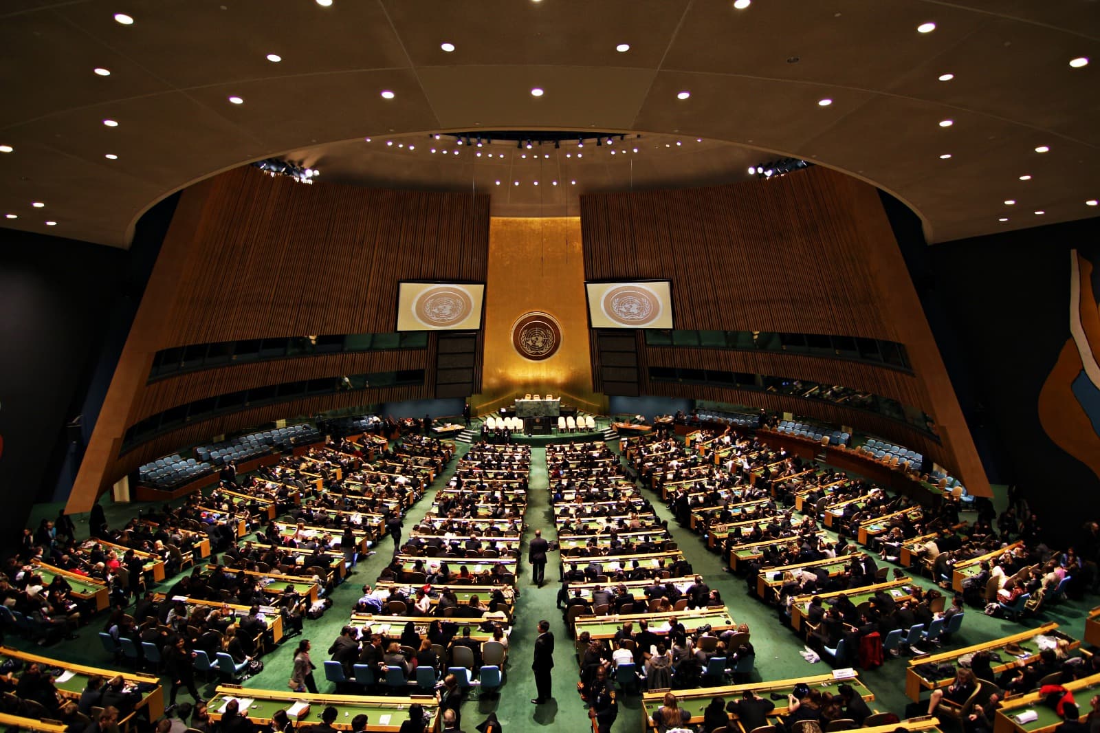 UN says lacks billions of dollars to feed world's hungry