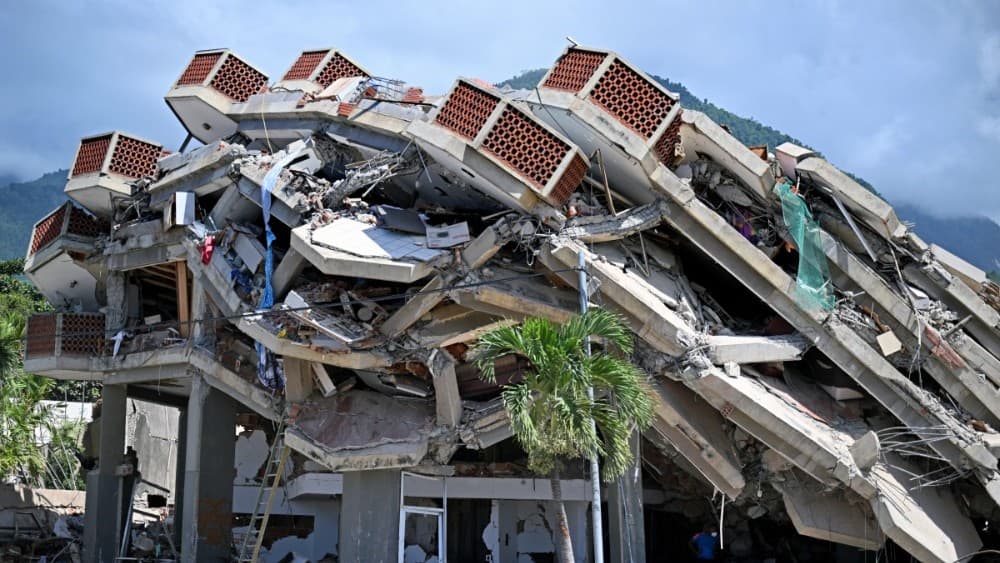 Venezuela quake death toll exceeds 5,000: Govt