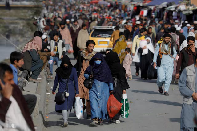 Pakistan maintains Afghan repatriation policy amidst earthquake crisis