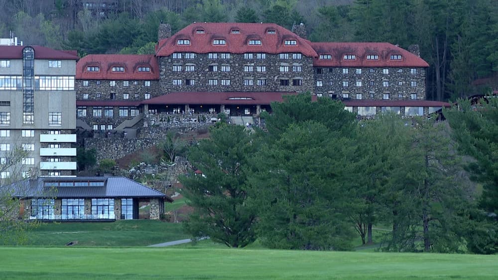 A view shows the Omni Grove Park Inn ahead of the opening of the G20 summit under tight security, on August 30, 2026 in Asheville, North Carolina, United States. (AFP)