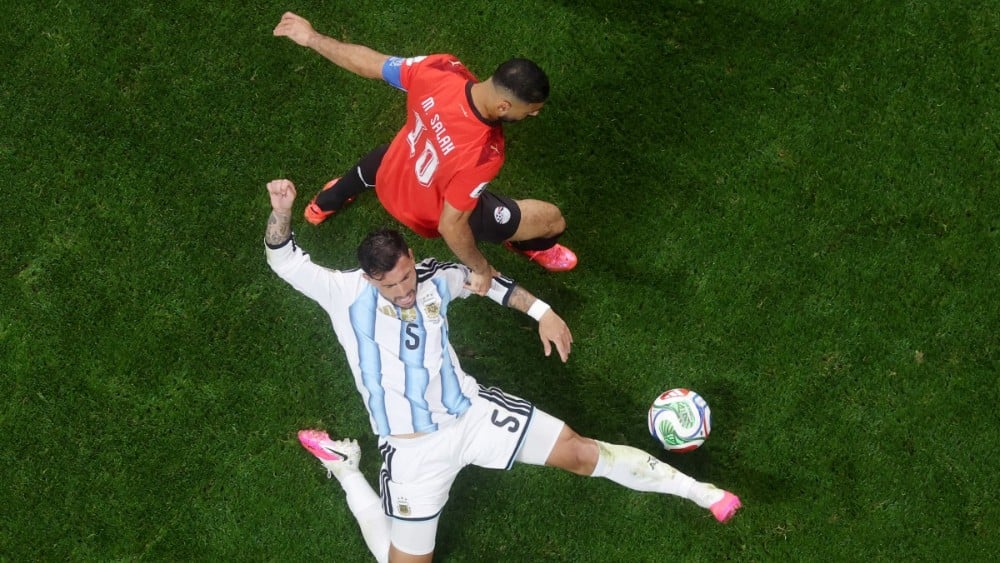 Controversial late calls overshadow Argentina's World Cup win over Egypt