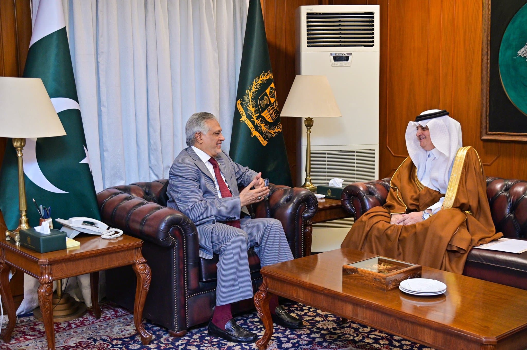 Pakistan ramps up diplomacy as regional peace efforts continue
