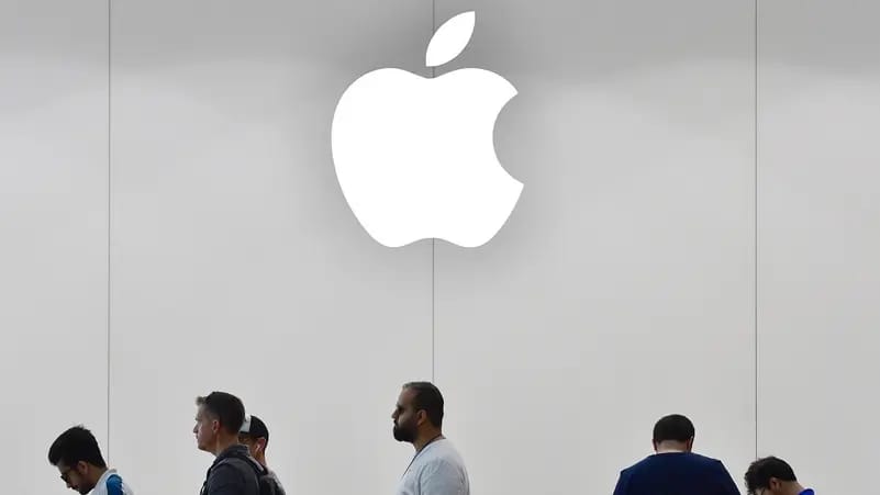 Apple removes Russia's state-backed messenger from App Store