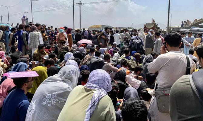 The Taliban government said on Saturday that Afghans who fled to Qatar, fearing reprisals over their collaboration with US forces, may return home “with full confidence.” (AFP/File)