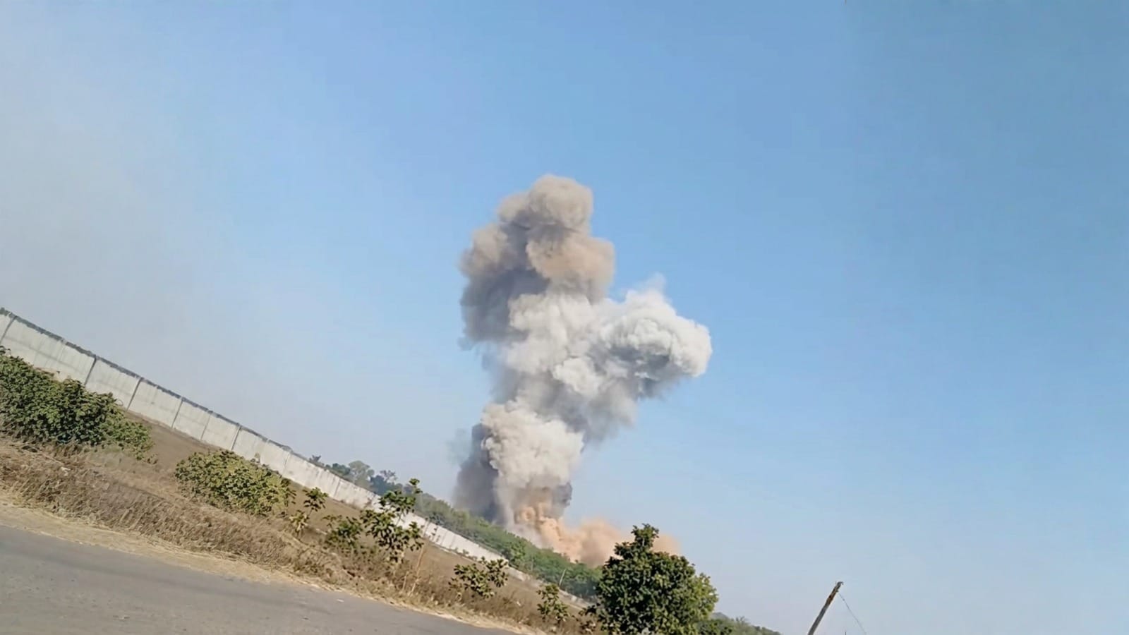 India’s Nagpur factory explosion leaves at least 17 dead