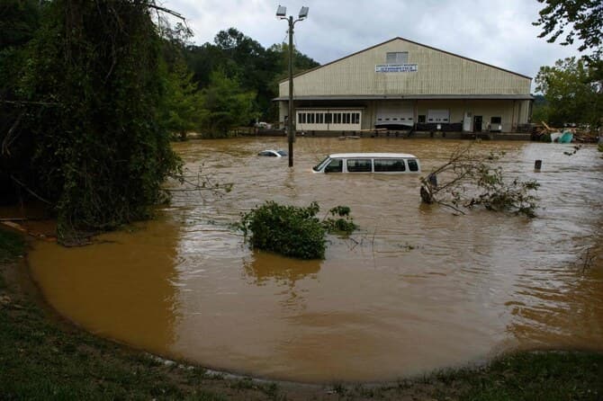Climate disasters drive sharp rise in US home insurance costs