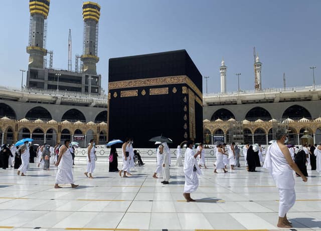 Pakistan upgrades Hajj arrangements, targets Labaytum Award again