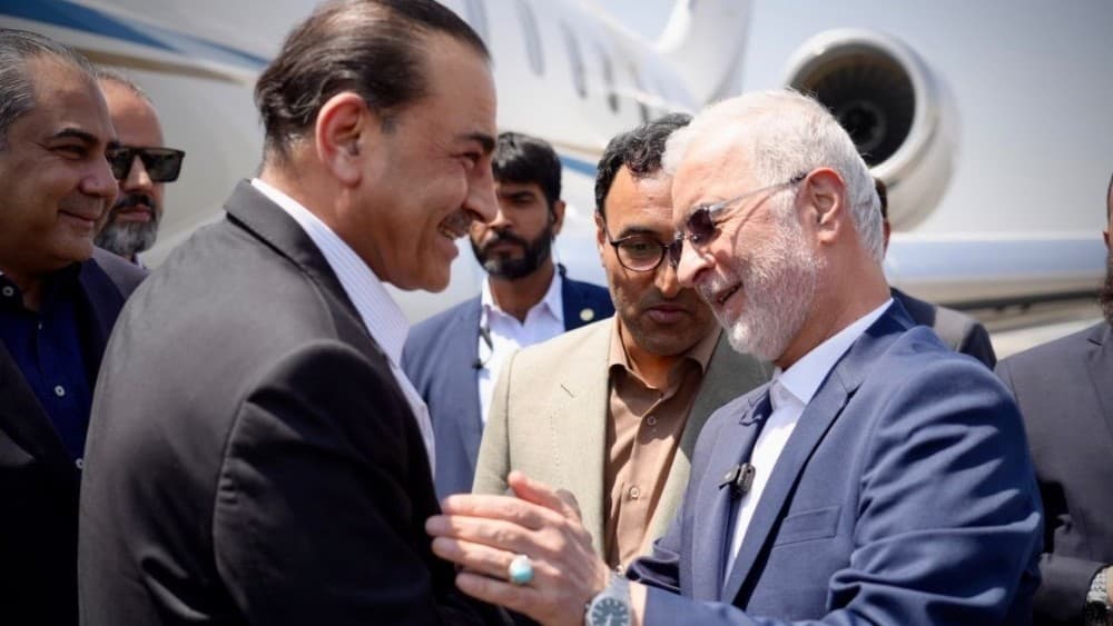 FieldMarshal-AsimMunir-In-Iran-Naqvi-WhatsApp