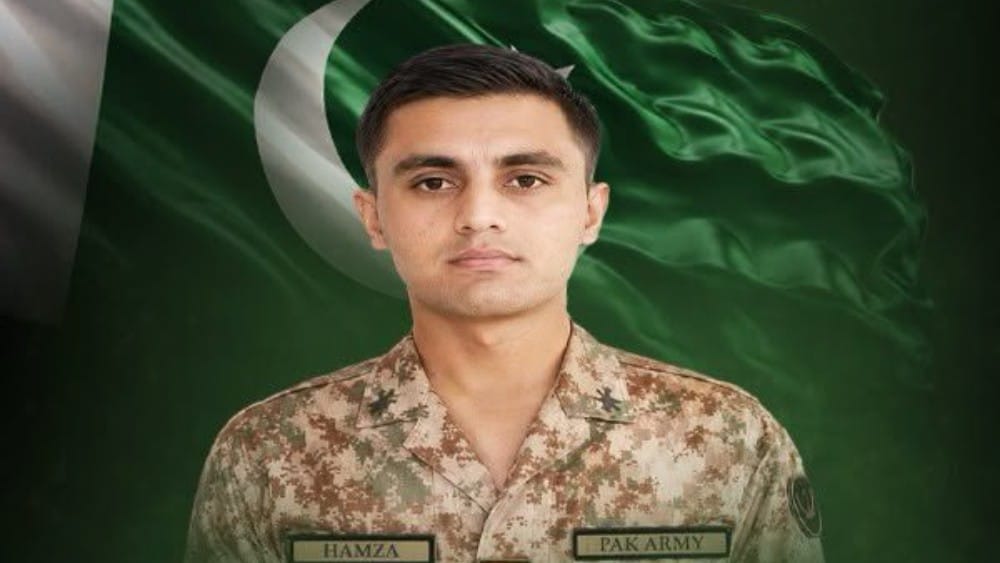 Captain Hamza Akram Shaheed (Photo: ISPR)