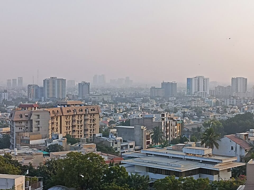 File Photo - Bahadurabad Area Karachi City (Wikimedia Commons)