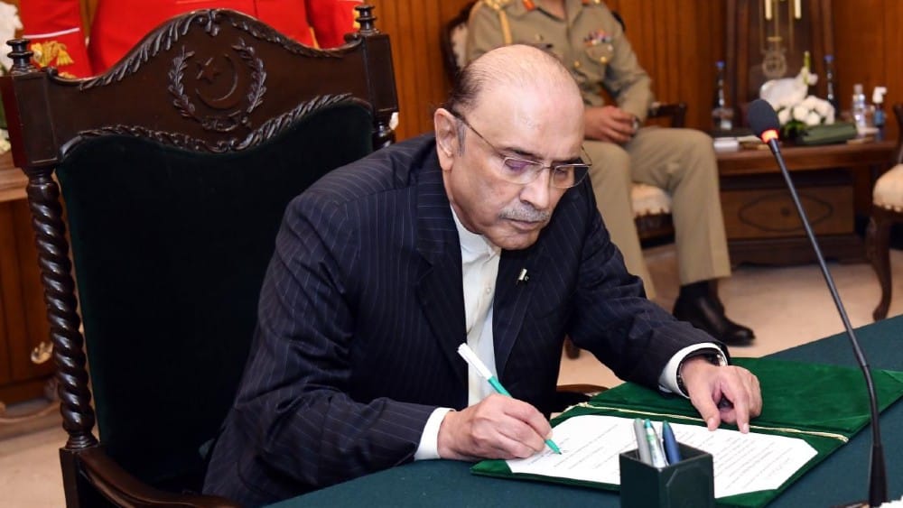 Pakistan-US ties based on shared interests, commitment to advancing peace: Zardari