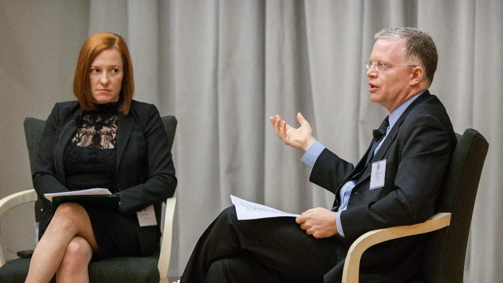 Spokesperson for the United States Department of State Jen Psaki holds a conversation with American journalist David Rohde (right). File photo: (Wikimedia Commons)