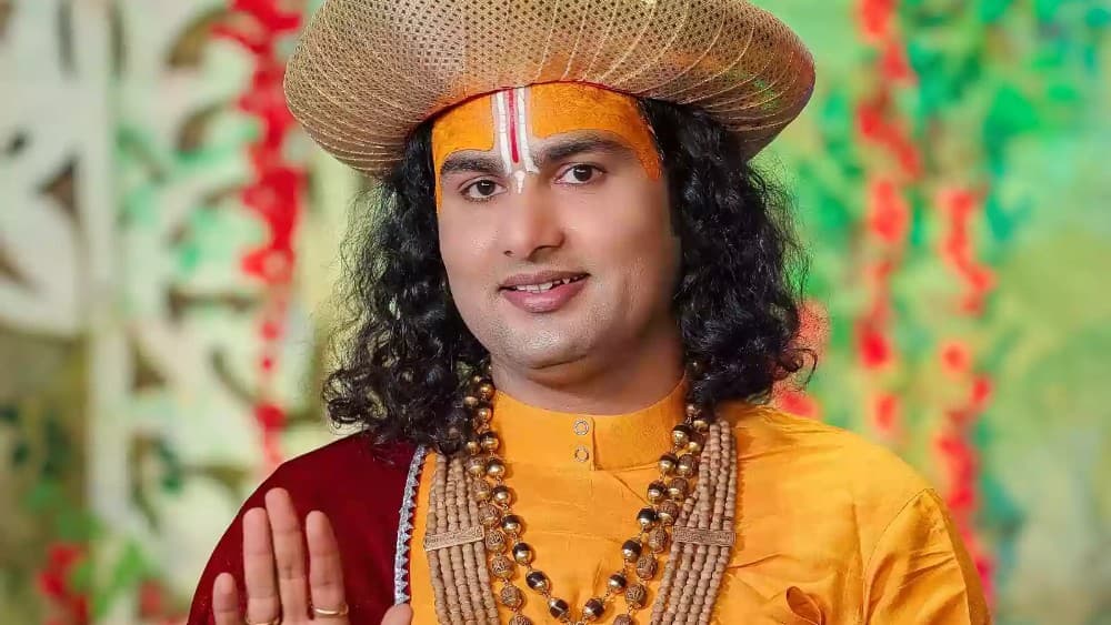 Indian spiritual preacher's Chicago hospital video sparks online backlash