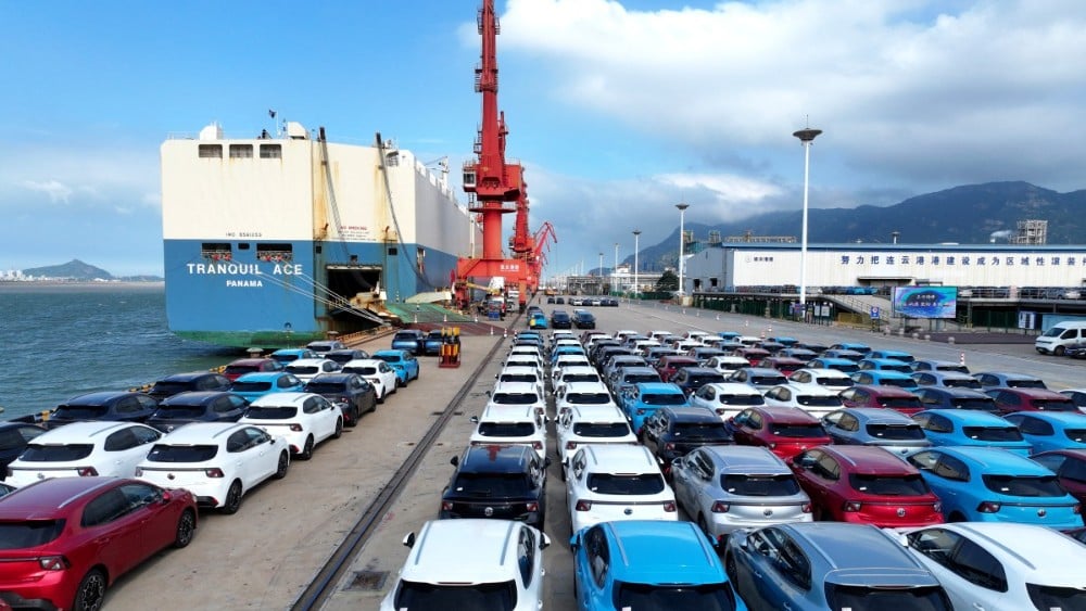 Chinese-made MG vehicles wait to be loaded onto a ship for export at a car yard at the Dongfang Port Company terminal of Lianyungang Port in Jiangsu province, eastern China, on August 4, 2026 (Photo: AFP)