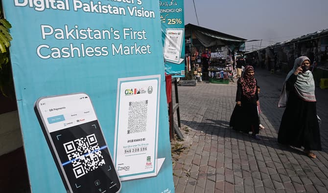 Pakistan's digital transactions jump to 11.3 billion in cashless economy drive