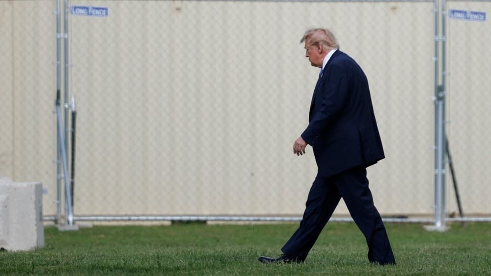 Trump announces deal for huge US stake in Venezuelan oil reserves