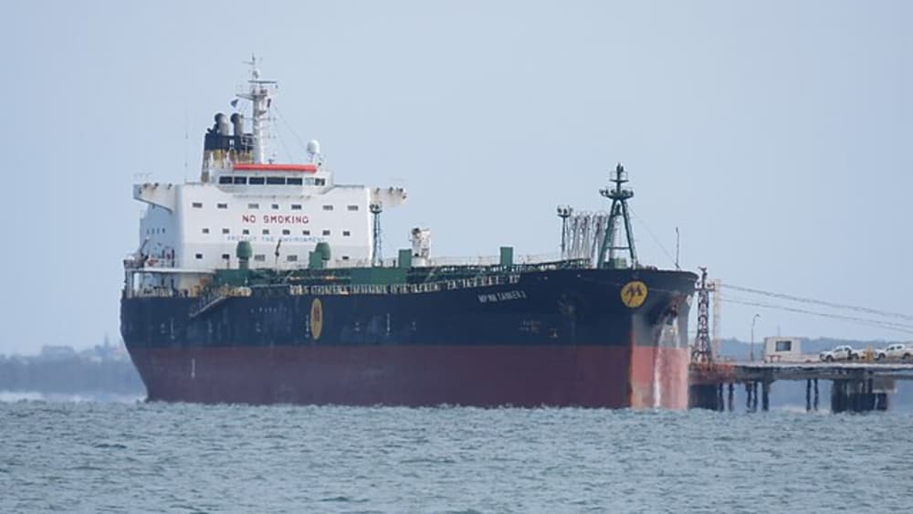 Kuwaiti oil tanker hit in Dubai Port, fire extinguished