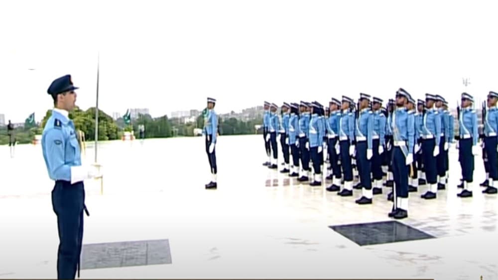 A change-of-guard ceremony for Defence Day was held at Mazar-e-Quaid in Karachi on Sep 6, 2026. (Photo: Radio Pakistan)