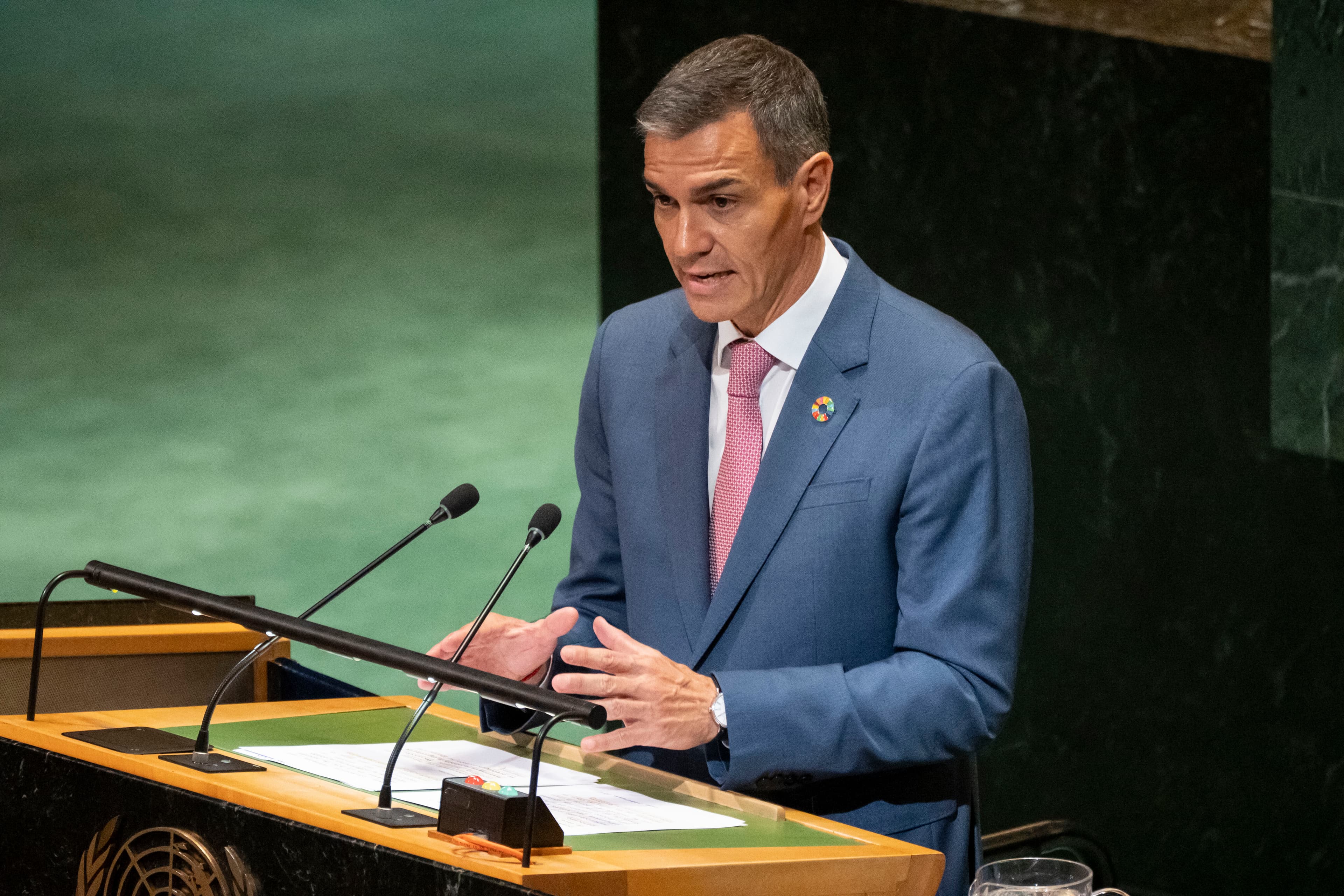 Spain approves 'total' arms embargo against Israel