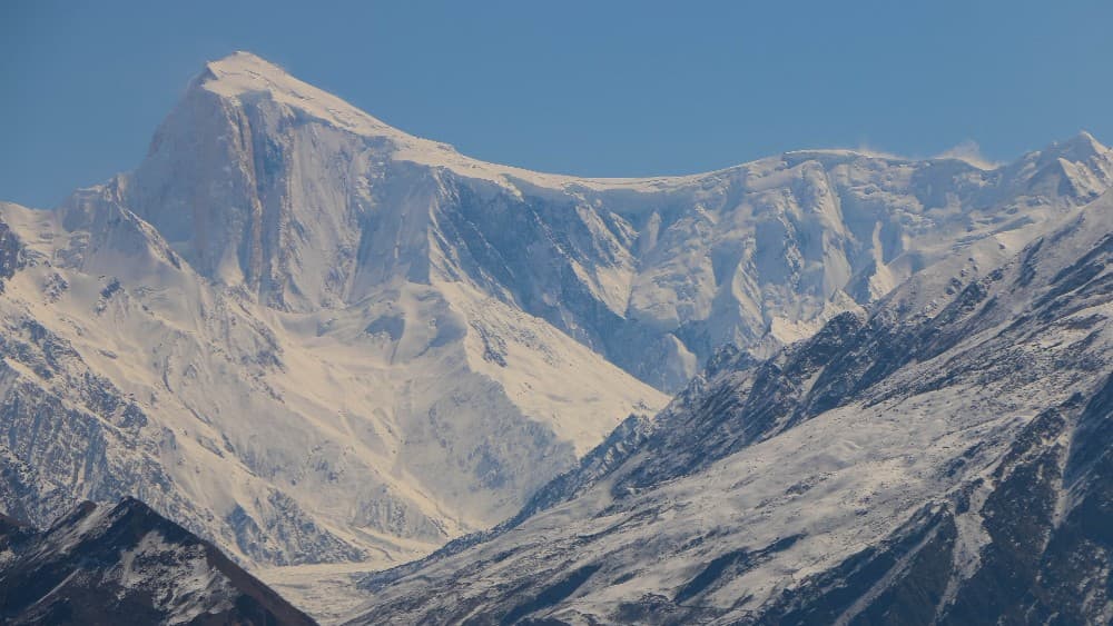 Spantik peak (Wikimedia Commons)