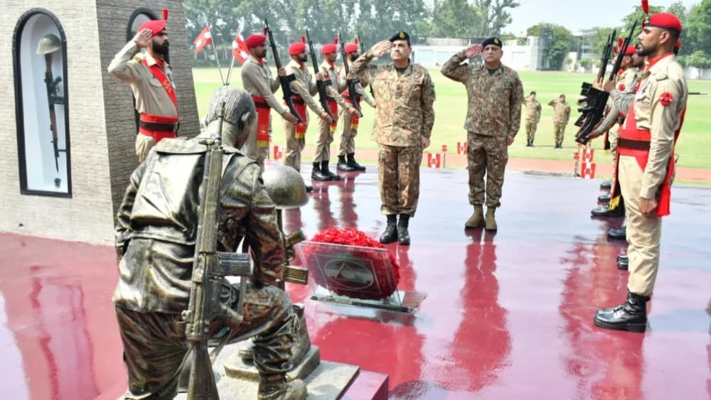 Field Marshal Asim Muni visits Yadgar-e-Shuhada during his visit to the Corps Headquarters Peshawar on Tuesday, September 22, 2026. (Photo: ISPR)