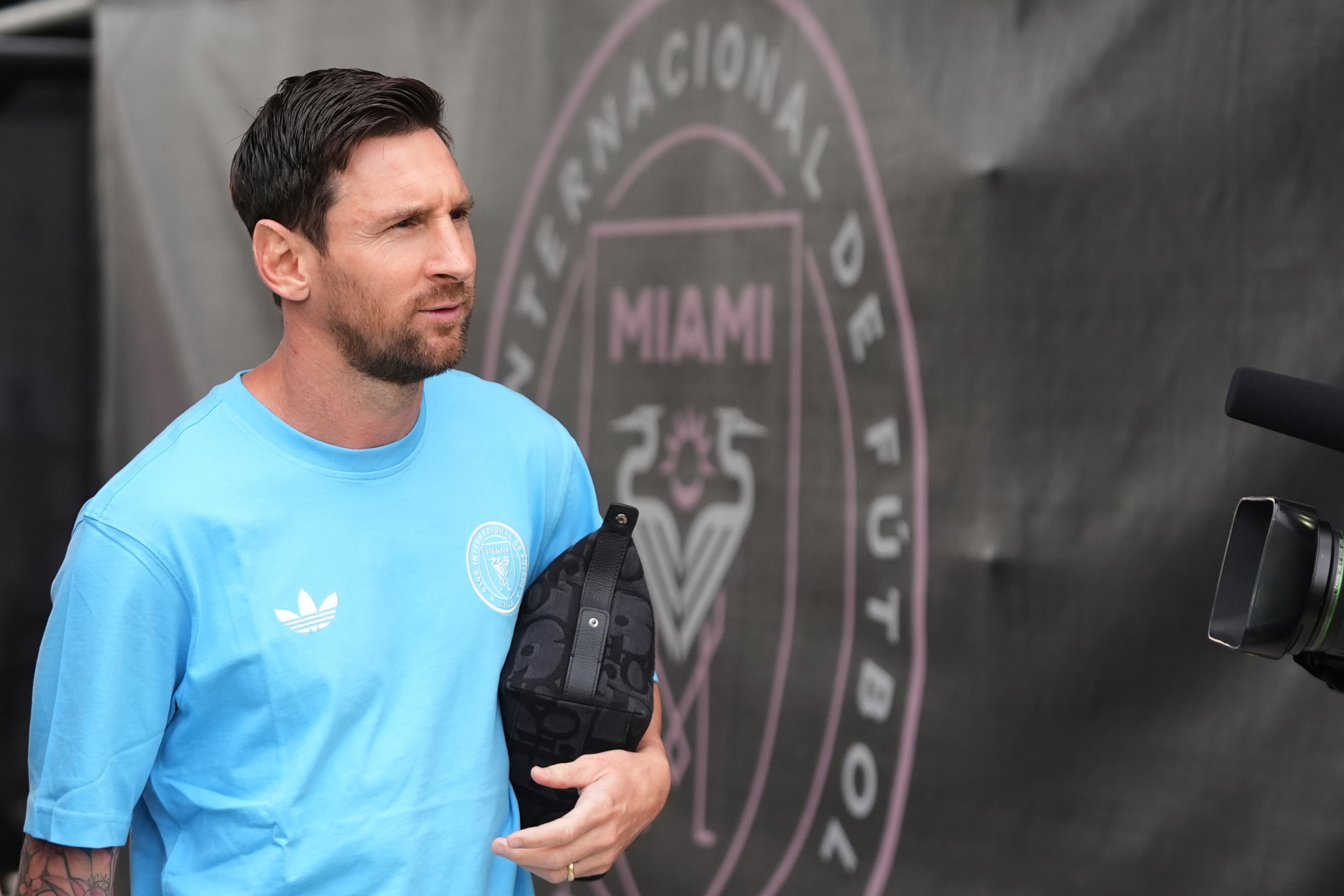 Messi stays silent on Inter Miami contract extension