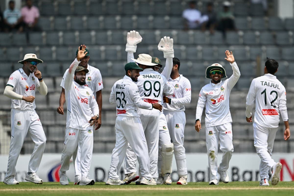 Bangladesh's players celebrate after the dismissal of Pakistan’s Babar Azam during the fourth day of the second Test cricket match between Bangladesh and Pakistan at the Sylhet International Cricket Stadium in Sylhet on May 19, 2026. (Photo: AFP)
