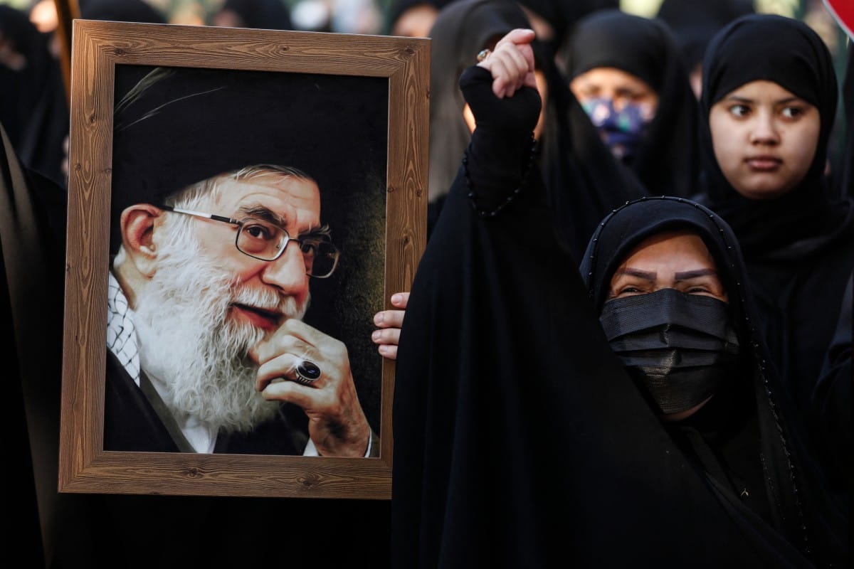 Trump says 'thank you' to Iran for not hanging protesters