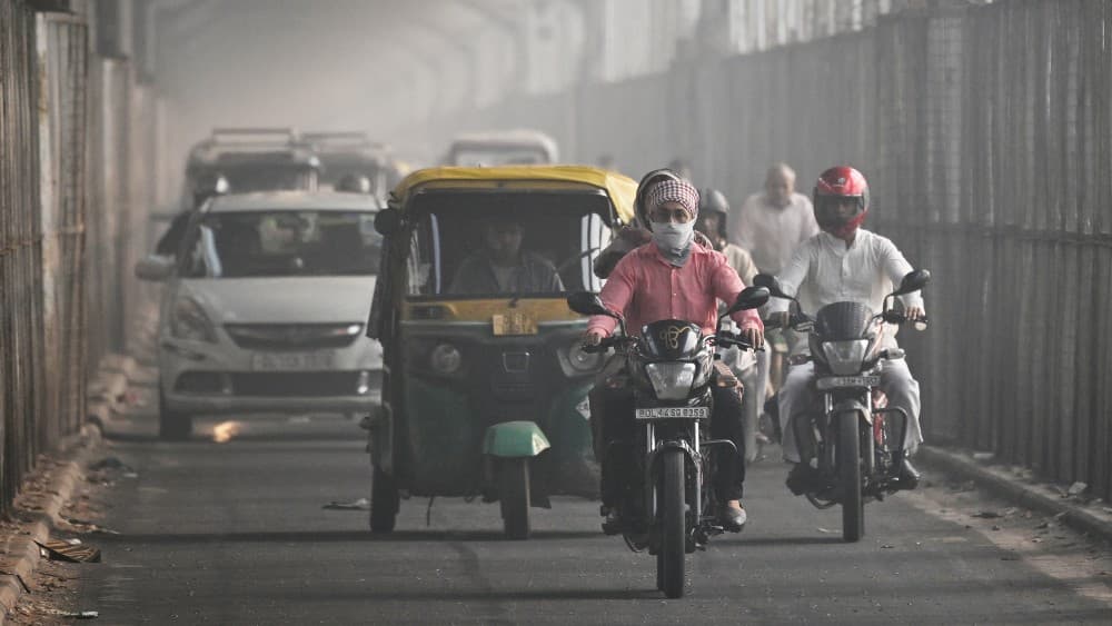 Survey finds 3 in 4 Delhi households feeling toxic air impact