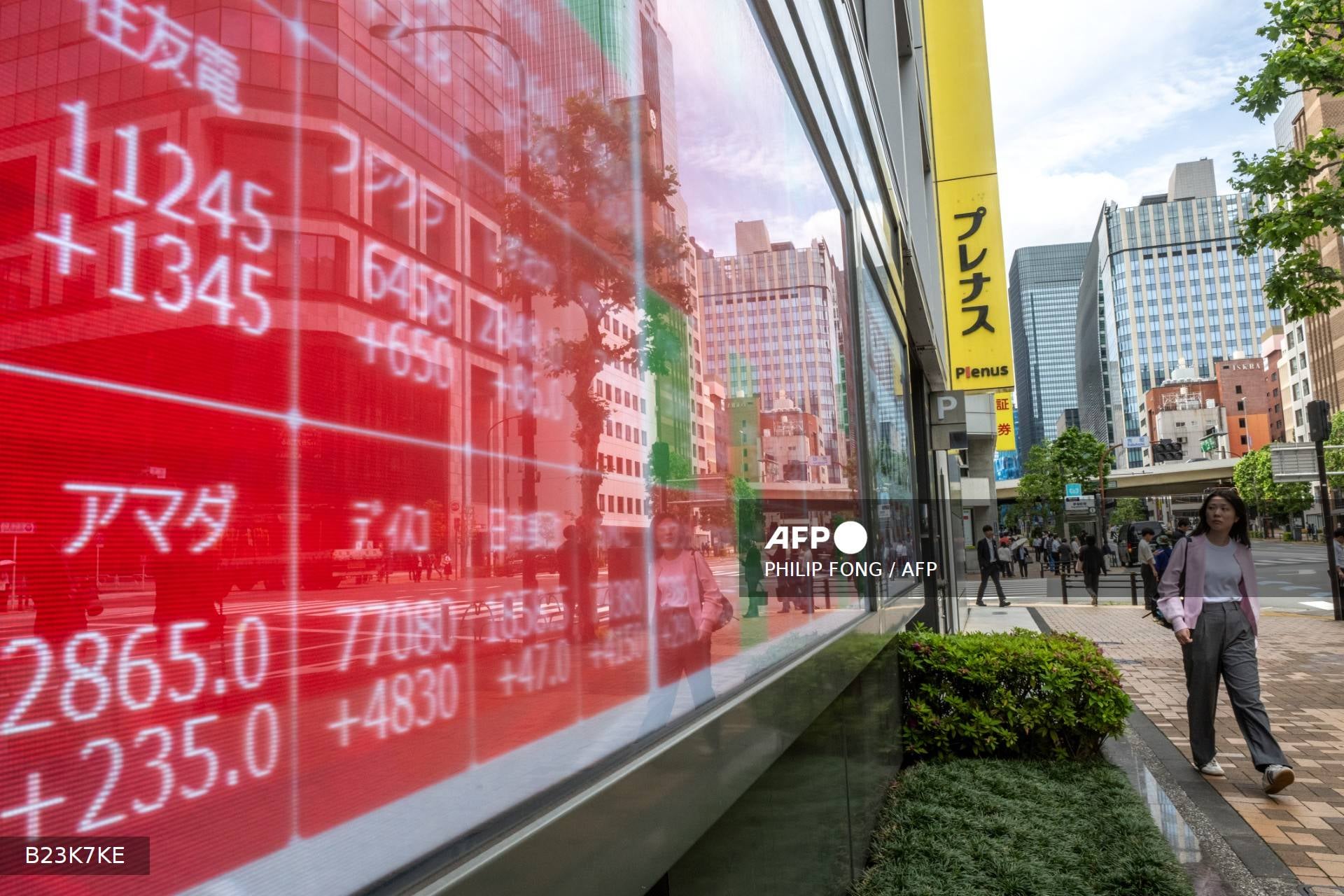 An electronic quotation board displays the Nikkei 225 stock prices on the Tokyo Stock Exchange in Tokyo on May 7, 2026. (Photo by Philip FONG / AFP)