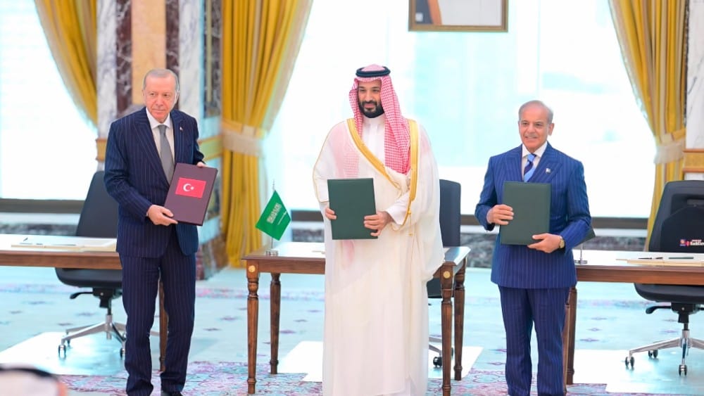 Pakistan, Saudi, Turkiye sign defense pact, say attack on one is attack on all