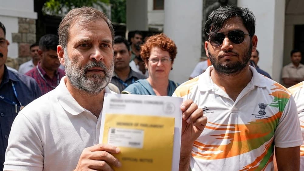 Rahul Gandhi’s sit-in forces Delhi police to register FIR in pellet gun case