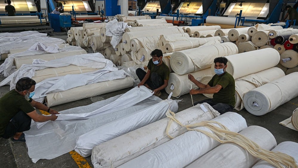 Pakistan manufacturing hits 5-month high in August: Finance Ministry