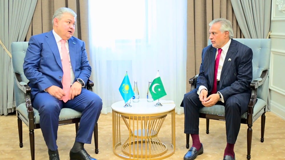 Pakistan reaffirms stronger bilateral cooperation with Kazakhstan, Belarus on SCO sidelines