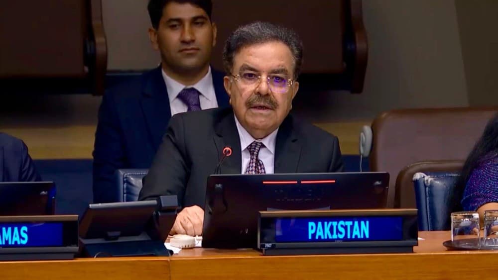 AI revolution must be human-centered, Pakistan official says at UN summit